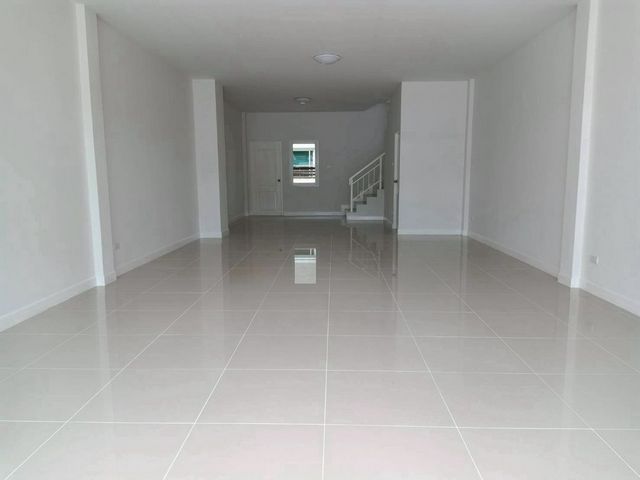 ประกาศฟรี! ซื้อ-ขาย-เช่า คอนโด บ้าน ทาวน์โฮม ที่ดิน และพื้นที่เชิงพาณิชย์ทั่วประเทศไทย ทุกทำเล ทุกงบประมาณ ไม่มีค่าใช้จ่าย ลงง่าย ขายไว เข้าถึงผู้ซื้อโดยตรง 5 206204pic4.jpg