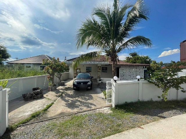 ประกาศฟรี! ซื้อ-ขาย-เช่า คอนโด บ้าน ทาวน์โฮม ที่ดิน และพื้นที่เชิงพาณิชย์ทั่วประเทศไทย ทุกทำเล ทุกงบประมาณ ไม่มีค่าใช้จ่าย ลงง่าย ขายไว เข้าถึงผู้ซื้อโดยตรง 2 206202pic1.jpg