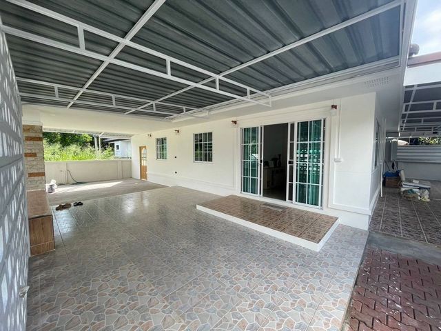 ประกาศฟรี! ซื้อ-ขาย-เช่า คอนโด บ้าน ทาวน์โฮม ที่ดิน และพื้นที่เชิงพาณิชย์ทั่วประเทศไทย ทุกทำเล ทุกงบประมาณ ไม่มีค่าใช้จ่าย ลงง่าย ขายไว เข้าถึงผู้ซื้อโดยตรง 3 206202pic2.jpg