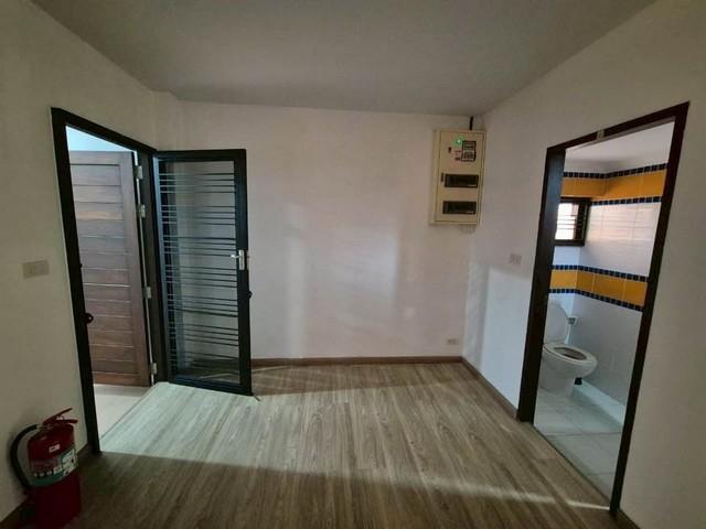 ประกาศฟรี! ซื้อ-ขาย-เช่า คอนโด บ้าน ทาวน์โฮม ที่ดิน และพื้นที่เชิงพาณิชย์ทั่วประเทศไทย ทุกทำเล ทุกงบประมาณ ไม่มีค่าใช้จ่าย ลงง่าย ขายไว เข้าถึงผู้ซื้อโดยตรง 5 493702pic4.jpg