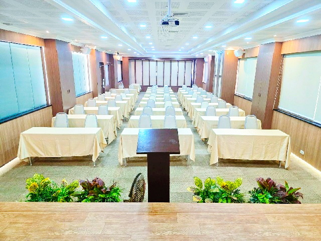 ประกาศฟรี! ซื้อ-ขาย-เช่า คอนโด บ้าน ทาวน์โฮม ที่ดิน และพื้นที่เชิงพาณิชย์ทั่วประเทศไทย ทุกทำเล ทุกงบประมาณ ไม่มีค่าใช้จ่าย ลงง่าย ขายไว เข้าถึงผู้ซื้อโดยตรง 5 206139pic4.jpg