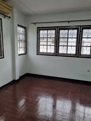 ประกาศฟรี! ซื้อ-ขาย-เช่า คอนโด บ้าน ทาวน์โฮม ที่ดิน และพื้นที่เชิงพาณิชย์ทั่วประเทศไทย ทุกทำเล ทุกงบประมาณ ไม่มีค่าใช้จ่าย ลงง่าย ขายไว เข้าถึงผู้ซื้อโดยตรง 3 493987pic2.jpg