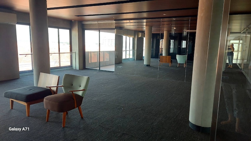 ประกาศฟรี! ซื้อ-ขาย-เช่า คอนโด บ้าน ทาวน์โฮม ที่ดิน และพื้นที่เชิงพาณิชย์ทั่วประเทศไทย ทุกทำเล ทุกงบประมาณ ไม่มีค่าใช้จ่าย ลงง่าย ขายไว เข้าถึงผู้ซื้อโดยตรง 4 465520pic3.jpg