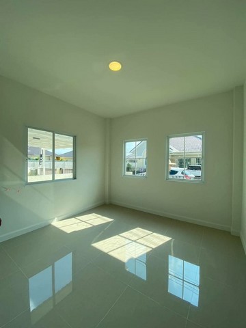 ประกาศฟรี! ซื้อ-ขาย-เช่า คอนโด บ้าน ทาวน์โฮม ที่ดิน และพื้นที่เชิงพาณิชย์ทั่วประเทศไทย ทุกทำเล ทุกงบประมาณ ไม่มีค่าใช้จ่าย ลงง่าย ขายไว เข้าถึงผู้ซื้อโดยตรง 5 206543pic4.jpg