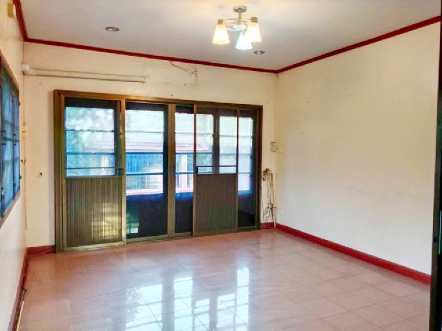 ประกาศฟรี! ซื้อ-ขาย-เช่า คอนโด บ้าน ทาวน์โฮม ที่ดิน และพื้นที่เชิงพาณิชย์ทั่วประเทศไทย ทุกทำเล ทุกงบประมาณ ไม่มีค่าใช้จ่าย ลงง่าย ขายไว เข้าถึงผู้ซื้อโดยตรง 5 206593pic4.jpg