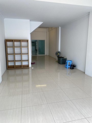 ประกาศฟรี! ซื้อ-ขาย-เช่า คอนโด บ้าน ทาวน์โฮม ที่ดิน และพื้นที่เชิงพาณิชย์ทั่วประเทศไทย ทุกทำเล ทุกงบประมาณ ไม่มีค่าใช้จ่าย ลงง่าย ขายไว เข้าถึงผู้ซื้อโดยตรง 3 494179pic2.jpg