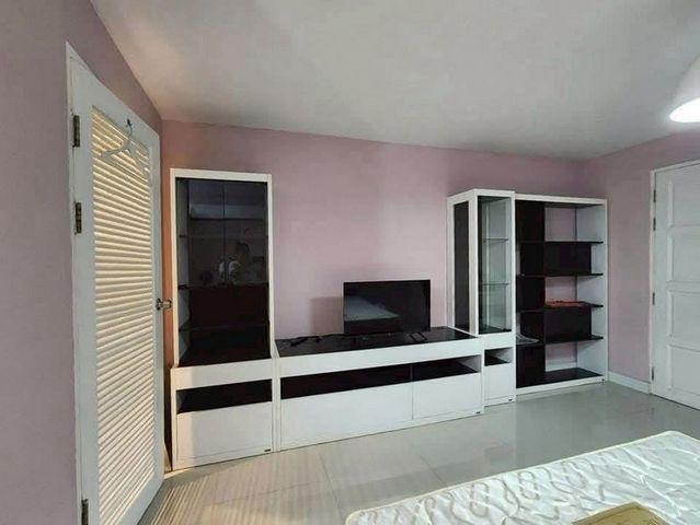 ประกาศฟรี! ซื้อ-ขาย-เช่า คอนโด บ้าน ทาวน์โฮม ที่ดิน และพื้นที่เชิงพาณิชย์ทั่วประเทศไทย ทุกทำเล ทุกงบประมาณ ไม่มีค่าใช้จ่าย ลงง่าย ขายไว เข้าถึงผู้ซื้อโดยตรง 5 206610pic4.jpg