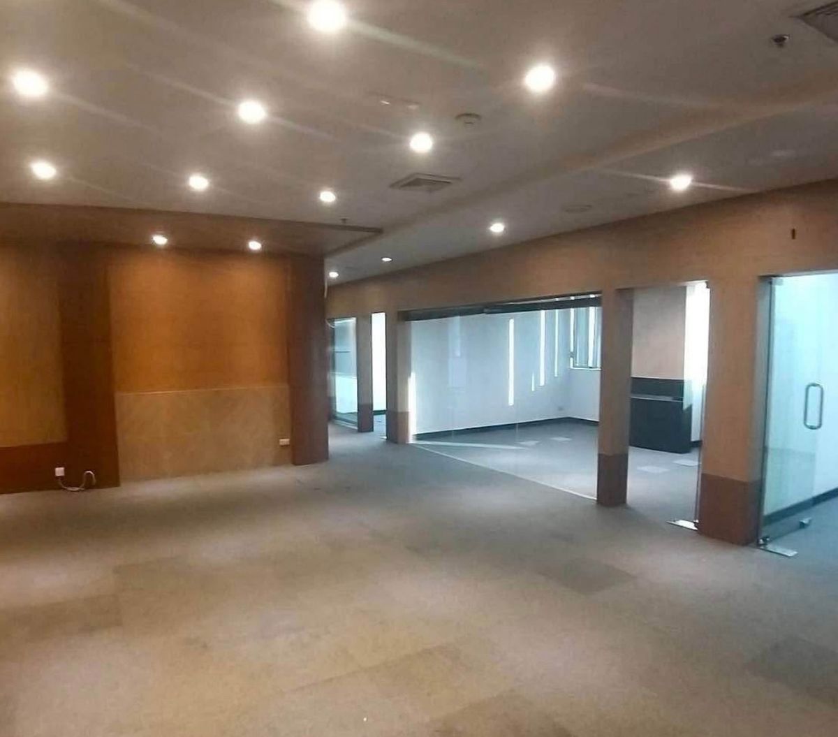 ประกาศฟรี! ซื้อ-ขาย-เช่า คอนโด บ้าน ทาวน์โฮม ที่ดิน และพื้นที่เชิงพาณิชย์ทั่วประเทศไทย ทุกทำเล ทุกงบประมาณ ไม่มีค่าใช้จ่าย ลงง่าย ขายไว เข้าถึงผู้ซื้อโดยตรง 3 206632pic2.jpg