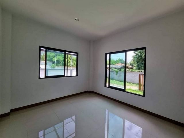 ประกาศฟรี! ซื้อ-ขาย-เช่า คอนโด บ้าน ทาวน์โฮม ที่ดิน และพื้นที่เชิงพาณิชย์ทั่วประเทศไทย ทุกทำเล ทุกงบประมาณ ไม่มีค่าใช้จ่าย ลงง่าย ขายไว เข้าถึงผู้ซื้อโดยตรง 4 206698pic3.jpg