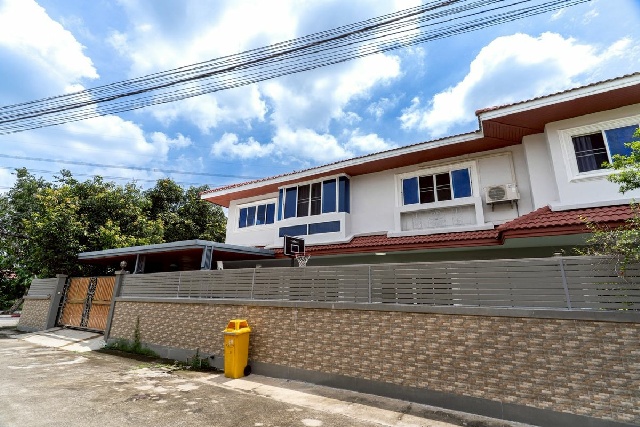 ประกาศฟรี! ซื้อ-ขาย-เช่า คอนโด บ้าน ทาวน์โฮม ที่ดิน และพื้นที่เชิงพาณิชย์ทั่วประเทศไทย ทุกทำเล ทุกงบประมาณ ไม่มีค่าใช้จ่าย ลงง่าย ขายไว เข้าถึงผู้ซื้อโดยตรง 2 206690pic1.jpg