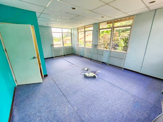 ประกาศฟรี! ซื้อ-ขาย-เช่า คอนโด บ้าน ทาวน์โฮม ที่ดิน และพื้นที่เชิงพาณิชย์ทั่วประเทศไทย ทุกทำเล ทุกงบประมาณ ไม่มีค่าใช้จ่าย ลงง่าย ขายไว เข้าถึงผู้ซื้อโดยตรง 5 206786pic4.jpg