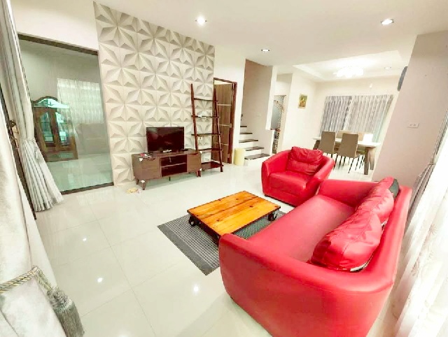 ประกาศฟรี! ซื้อ-ขาย-เช่า คอนโด บ้าน ทาวน์โฮม ที่ดิน และพื้นที่เชิงพาณิชย์ทั่วประเทศไทย ทุกทำเล ทุกงบประมาณ ไม่มีค่าใช้จ่าย ลงง่าย ขายไว เข้าถึงผู้ซื้อโดยตรง 2 206762pic1.jpg