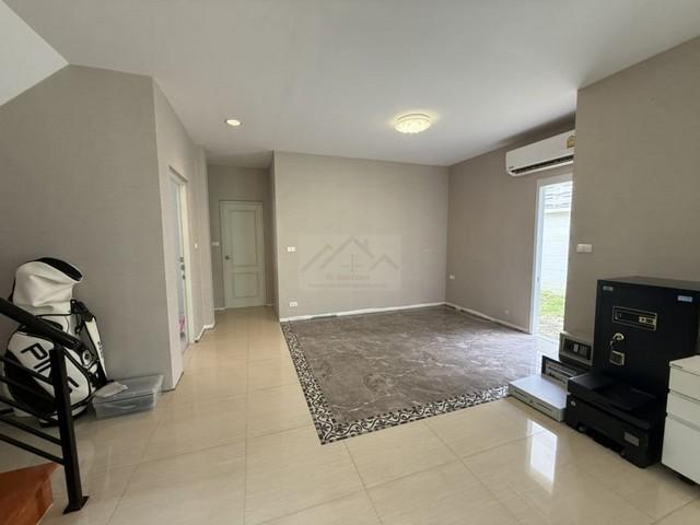 ประกาศฟรี! ซื้อ-ขาย-เช่า คอนโด บ้าน ทาวน์โฮม ที่ดิน และพื้นที่เชิงพาณิชย์ทั่วประเทศไทย ทุกทำเล ทุกงบประมาณ ไม่มีค่าใช้จ่าย ลงง่าย ขายไว เข้าถึงผู้ซื้อโดยตรง 5 494378pic4.jpg