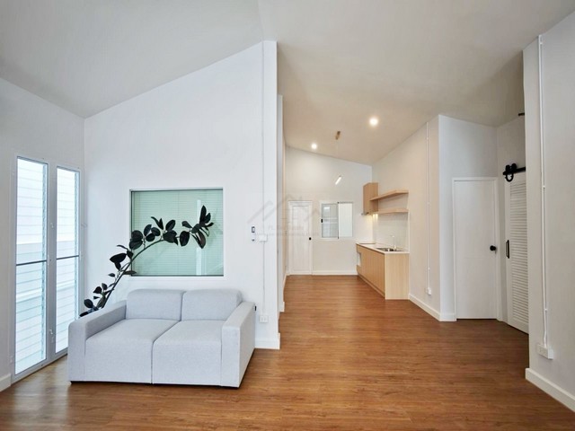 ประกาศฟรี! ซื้อ-ขาย-เช่า คอนโด บ้าน ทาวน์โฮม ที่ดิน และพื้นที่เชิงพาณิชย์ทั่วประเทศไทย ทุกทำเล ทุกงบประมาณ ไม่มีค่าใช้จ่าย ลงง่าย ขายไว เข้าถึงผู้ซื้อโดยตรง 5 494148pic4.jpg