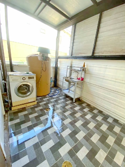 ประกาศฟรี! ซื้อ-ขาย-เช่า คอนโด บ้าน ทาวน์โฮม ที่ดิน และพื้นที่เชิงพาณิชย์ทั่วประเทศไทย ทุกทำเล ทุกงบประมาณ ไม่มีค่าใช้จ่าย ลงง่าย ขายไว เข้าถึงผู้ซื้อโดยตรง 5 207331pic4.jpg