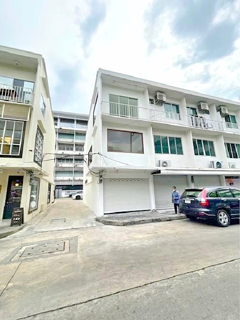 ประกาศฟรี! ซื้อ-ขาย-เช่า คอนโด บ้าน ทาวน์โฮม ที่ดิน และพื้นที่เชิงพาณิชย์ทั่วประเทศไทย ทุกทำเล ทุกงบประมาณ ไม่มีค่าใช้จ่าย ลงง่าย ขายไว เข้าถึงผู้ซื้อโดยตรง 2 207329pic1.jpg