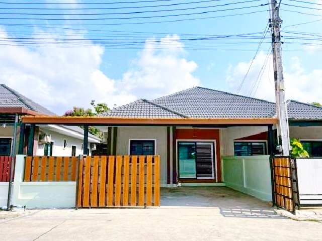 ประกาศฟรี! ซื้อ-ขาย-เช่า คอนโด บ้าน ทาวน์โฮม ที่ดิน และพื้นที่เชิงพาณิชย์ทั่วประเทศไทย ทุกทำเล ทุกงบประมาณ ไม่มีค่าใช้จ่าย ลงง่าย ขายไว เข้าถึงผู้ซื้อโดยตรง 2 207399pic1.jpg