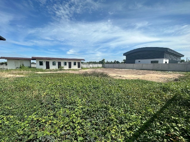 ประกาศฟรี! ซื้อ-ขาย-เช่า คอนโด บ้าน ทาวน์โฮม ที่ดิน และพื้นที่เชิงพาณิชย์ทั่วประเทศไทย ทุกทำเล ทุกงบประมาณ ไม่มีค่าใช้จ่าย ลงง่าย ขายไว เข้าถึงผู้ซื้อโดยตรง 3 207380pic2.jpg