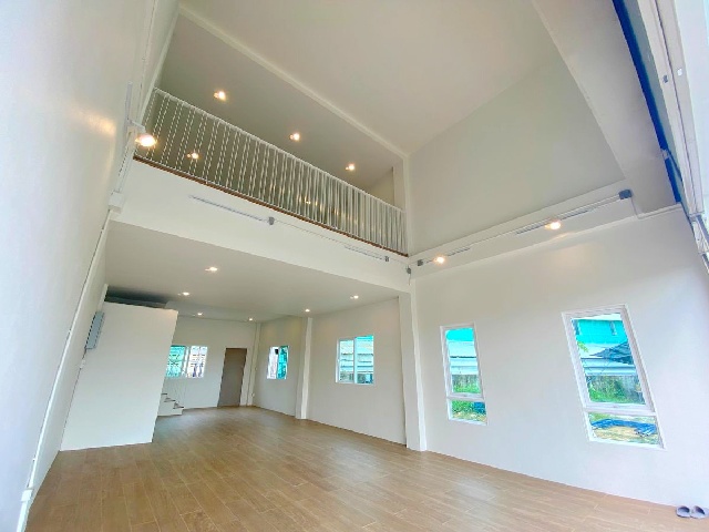 ประกาศฟรี! ซื้อ-ขาย-เช่า คอนโด บ้าน ทาวน์โฮม ที่ดิน และพื้นที่เชิงพาณิชย์ทั่วประเทศไทย ทุกทำเล ทุกงบประมาณ ไม่มีค่าใช้จ่าย ลงง่าย ขายไว เข้าถึงผู้ซื้อโดยตรง 4 207376pic3.jpg