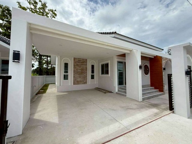 ประกาศฟรี! ซื้อ-ขาย-เช่า คอนโด บ้าน ทาวน์โฮม ที่ดิน และพื้นที่เชิงพาณิชย์ทั่วประเทศไทย ทุกทำเล ทุกงบประมาณ ไม่มีค่าใช้จ่าย ลงง่าย ขายไว เข้าถึงผู้ซื้อโดยตรง 3 207591pic2.jpg