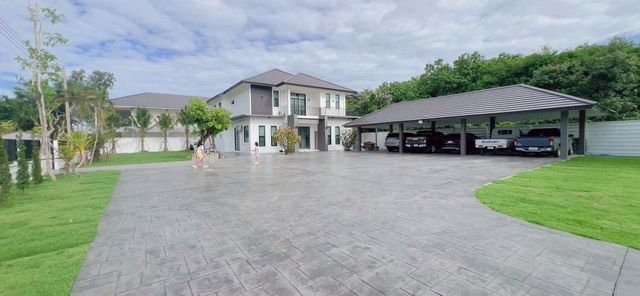 ประกาศฟรี! ซื้อ-ขาย-เช่า คอนโด บ้าน ทาวน์โฮม ที่ดิน และพื้นที่เชิงพาณิชย์ทั่วประเทศไทย ทุกทำเล ทุกงบประมาณ ไม่มีค่าใช้จ่าย ลงง่าย ขายไว เข้าถึงผู้ซื้อโดยตรง 4 207696pic3.jpg