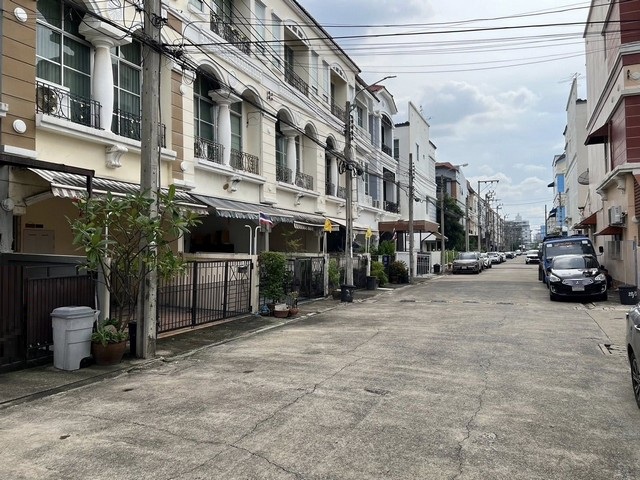 ประกาศฟรี! ซื้อ-ขาย-เช่า คอนโด บ้าน ทาวน์โฮม ที่ดิน และพื้นที่เชิงพาณิชย์ทั่วประเทศไทย ทุกทำเล ทุกงบประมาณ ไม่มีค่าใช้จ่าย ลงง่าย ขายไว เข้าถึงผู้ซื้อโดยตรง 2 494519pic1.jpg