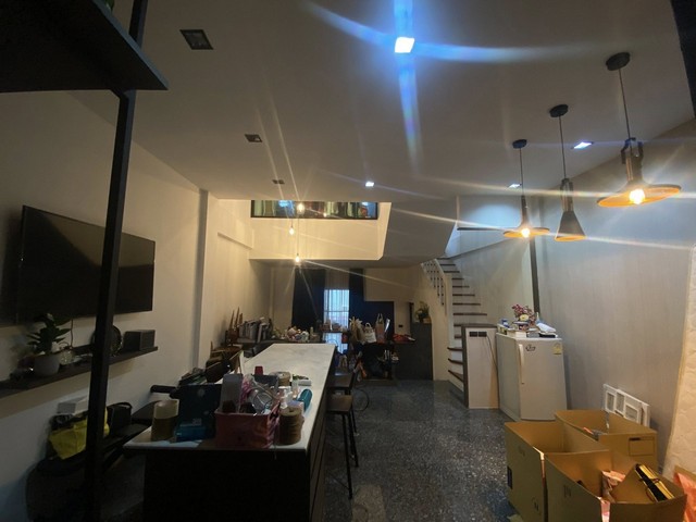 ประกาศฟรี! ซื้อ-ขาย-เช่า คอนโด บ้าน ทาวน์โฮม ที่ดิน และพื้นที่เชิงพาณิชย์ทั่วประเทศไทย ทุกทำเล ทุกงบประมาณ ไม่มีค่าใช้จ่าย ลงง่าย ขายไว เข้าถึงผู้ซื้อโดยตรง 5 494519pic4.jpg