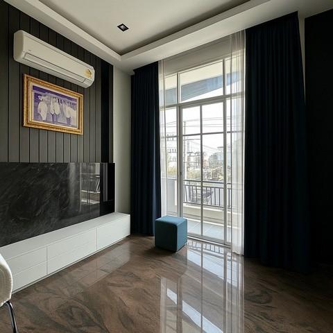 ประกาศฟรี! ซื้อ-ขาย-เช่า คอนโด บ้าน ทาวน์โฮม ที่ดิน และพื้นที่เชิงพาณิชย์ทั่วประเทศไทย ทุกทำเล ทุกงบประมาณ ไม่มีค่าใช้จ่าย ลงง่าย ขายไว เข้าถึงผู้ซื้อโดยตรง 3 494518pic2.jpg