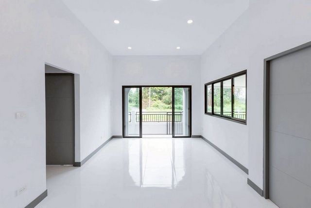 ประกาศฟรี! ซื้อ-ขาย-เช่า คอนโด บ้าน ทาวน์โฮม ที่ดิน และพื้นที่เชิงพาณิชย์ทั่วประเทศไทย ทุกทำเล ทุกงบประมาณ ไม่มีค่าใช้จ่าย ลงง่าย ขายไว เข้าถึงผู้ซื้อโดยตรง 4 207939pic3.jpg