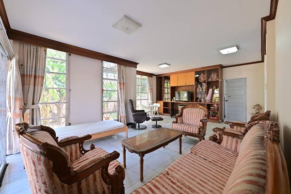 ประกาศฟรี! ซื้อ-ขาย-เช่า คอนโด บ้าน ทาวน์โฮม ที่ดิน และพื้นที่เชิงพาณิชย์ทั่วประเทศไทย ทุกทำเล ทุกงบประมาณ ไม่มีค่าใช้จ่าย ลงง่าย ขายไว เข้าถึงผู้ซื้อโดยตรง 3 207918pic2.jpg