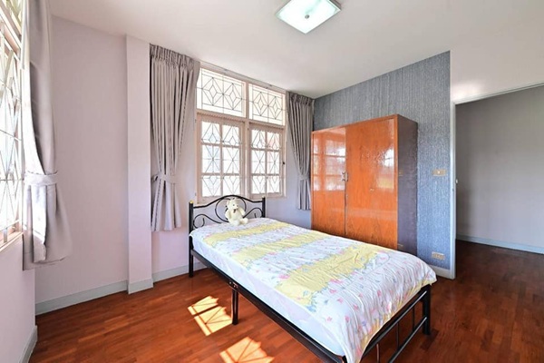 ประกาศฟรี! ซื้อ-ขาย-เช่า คอนโด บ้าน ทาวน์โฮม ที่ดิน และพื้นที่เชิงพาณิชย์ทั่วประเทศไทย ทุกทำเล ทุกงบประมาณ ไม่มีค่าใช้จ่าย ลงง่าย ขายไว เข้าถึงผู้ซื้อโดยตรง 5 207918pic4.jpg