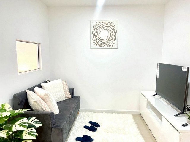 ประกาศฟรี! ซื้อ-ขาย-เช่า คอนโด บ้าน ทาวน์โฮม ที่ดิน และพื้นที่เชิงพาณิชย์ทั่วประเทศไทย ทุกทำเล ทุกงบประมาณ ไม่มีค่าใช้จ่าย ลงง่าย ขายไว เข้าถึงผู้ซื้อโดยตรง 5 208169pic4.jpg