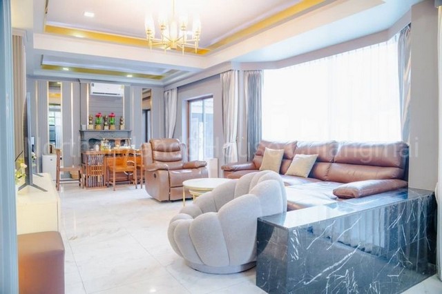 ประกาศฟรี! ซื้อ-ขาย-เช่า คอนโด บ้าน ทาวน์โฮม ที่ดิน และพื้นที่เชิงพาณิชย์ทั่วประเทศไทย ทุกทำเล ทุกงบประมาณ ไม่มีค่าใช้จ่าย ลงง่าย ขายไว เข้าถึงผู้ซื้อโดยตรง 4 208166pic3.jpg