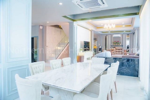 ประกาศฟรี! ซื้อ-ขาย-เช่า คอนโด บ้าน ทาวน์โฮม ที่ดิน และพื้นที่เชิงพาณิชย์ทั่วประเทศไทย ทุกทำเล ทุกงบประมาณ ไม่มีค่าใช้จ่าย ลงง่าย ขายไว เข้าถึงผู้ซื้อโดยตรง 5 208166pic4.jpg