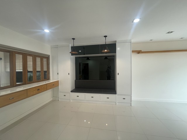 ประกาศฟรี! ซื้อ-ขาย-เช่า คอนโด บ้าน ทาวน์โฮม ที่ดิน และพื้นที่เชิงพาณิชย์ทั่วประเทศไทย ทุกทำเล ทุกงบประมาณ ไม่มีค่าใช้จ่าย ลงง่าย ขายไว เข้าถึงผู้ซื้อโดยตรง 3 494744pic2.jpg