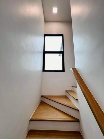 ประกาศฟรี! ซื้อ-ขาย-เช่า คอนโด บ้าน ทาวน์โฮม ที่ดิน และพื้นที่เชิงพาณิชย์ทั่วประเทศไทย ทุกทำเล ทุกงบประมาณ ไม่มีค่าใช้จ่าย ลงง่าย ขายไว เข้าถึงผู้ซื้อโดยตรง 5 208247pic4.jpg