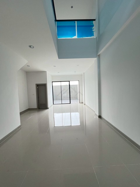 ประกาศฟรี! ซื้อ-ขาย-เช่า คอนโด บ้าน ทาวน์โฮม ที่ดิน และพื้นที่เชิงพาณิชย์ทั่วประเทศไทย ทุกทำเล ทุกงบประมาณ ไม่มีค่าใช้จ่าย ลงง่าย ขายไว เข้าถึงผู้ซื้อโดยตรง 5 494861pic4.jpg