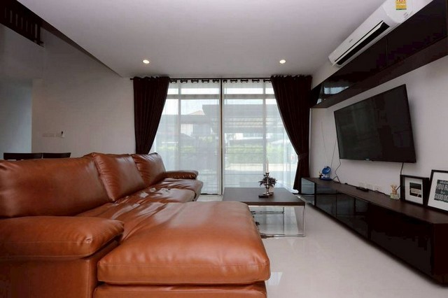 ประกาศฟรี! ซื้อ-ขาย-เช่า คอนโด บ้าน ทาวน์โฮม ที่ดิน และพื้นที่เชิงพาณิชย์ทั่วประเทศไทย ทุกทำเล ทุกงบประมาณ ไม่มีค่าใช้จ่าย ลงง่าย ขายไว เข้าถึงผู้ซื้อโดยตรง 3 208453pic2.jpg