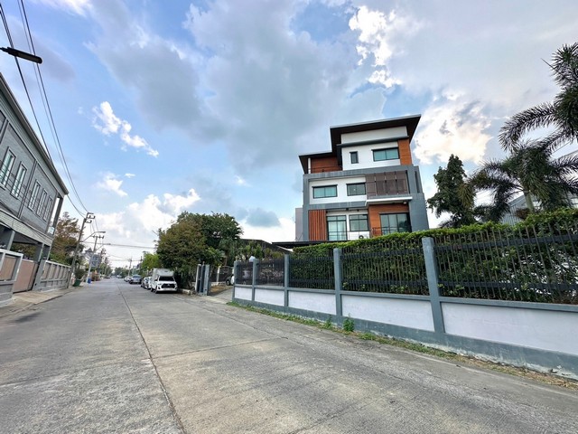 ประกาศฟรี! ซื้อ-ขาย-เช่า คอนโด บ้าน ทาวน์โฮม ที่ดิน และพื้นที่เชิงพาณิชย์ทั่วประเทศไทย ทุกทำเล ทุกงบประมาณ ไม่มีค่าใช้จ่าย ลงง่าย ขายไว เข้าถึงผู้ซื้อโดยตรง 3 285828pic2.jpg