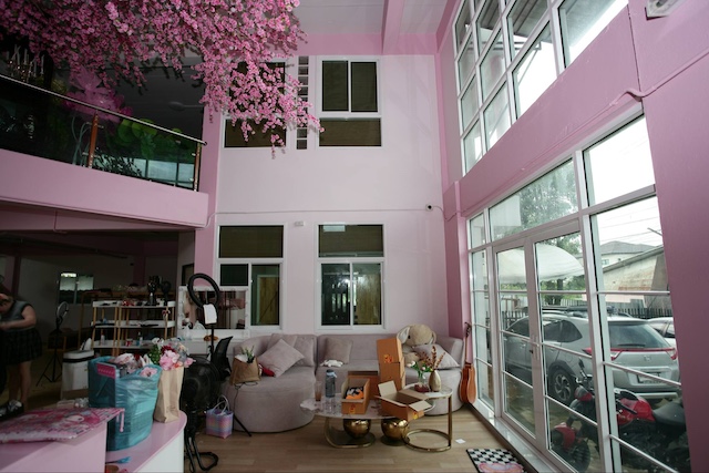 ประกาศฟรี! ซื้อ-ขาย-เช่า คอนโด บ้าน ทาวน์โฮม ที่ดิน และพื้นที่เชิงพาณิชย์ทั่วประเทศไทย ทุกทำเล ทุกงบประมาณ ไม่มีค่าใช้จ่าย ลงง่าย ขายไว เข้าถึงผู้ซื้อโดยตรง 4 495055pic3.jpg