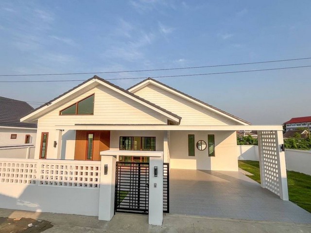 ประกาศฟรี! ซื้อ-ขาย-เช่า คอนโด บ้าน ทาวน์โฮม ที่ดิน และพื้นที่เชิงพาณิชย์ทั่วประเทศไทย ทุกทำเล ทุกงบประมาณ ไม่มีค่าใช้จ่าย ลงง่าย ขายไว เข้าถึงผู้ซื้อโดยตรง 2 208526pic1.jpg