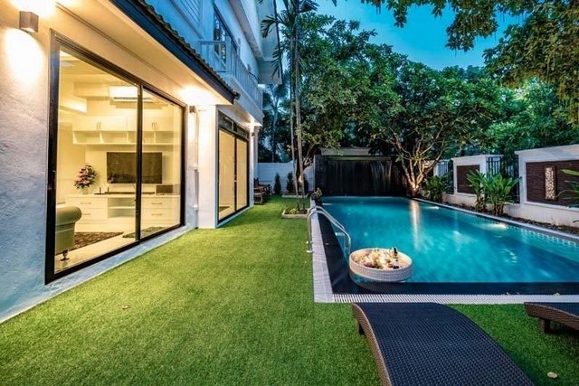 ประกาศฟรี! ซื้อ-ขาย-เช่า คอนโด บ้าน ทาวน์โฮม ที่ดิน และพื้นที่เชิงพาณิชย์ทั่วประเทศไทย ทุกทำเล ทุกงบประมาณ ไม่มีค่าใช้จ่าย ลงง่าย ขายไว เข้าถึงผู้ซื้อโดยตรง 3 208523pic2.jpg