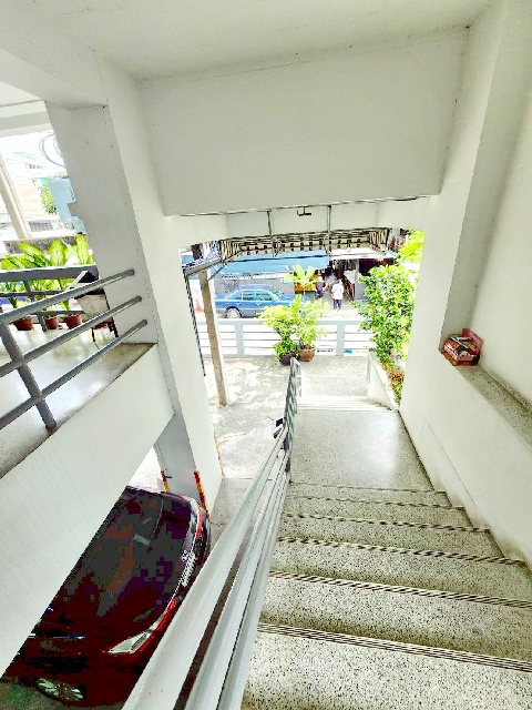 ประกาศฟรี! ซื้อ-ขาย-เช่า คอนโด บ้าน ทาวน์โฮม ที่ดิน และพื้นที่เชิงพาณิชย์ทั่วประเทศไทย ทุกทำเล ทุกงบประมาณ ไม่มีค่าใช้จ่าย ลงง่าย ขายไว เข้าถึงผู้ซื้อโดยตรง 5 208457pic4.jpg