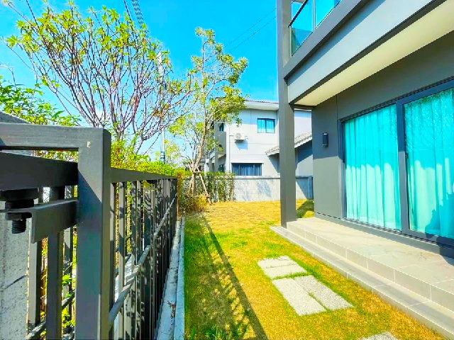 ประกาศฟรี! ซื้อ-ขาย-เช่า คอนโด บ้าน ทาวน์โฮม ที่ดิน และพื้นที่เชิงพาณิชย์ทั่วประเทศไทย ทุกทำเล ทุกงบประมาณ ไม่มีค่าใช้จ่าย ลงง่าย ขายไว เข้าถึงผู้ซื้อโดยตรง 5 208441pic4.jpg