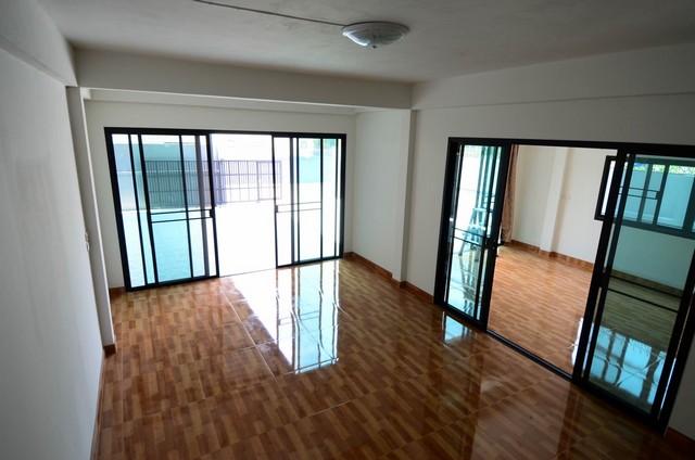 ประกาศฟรี! ซื้อ-ขาย-เช่า คอนโด บ้าน ทาวน์โฮม ที่ดิน และพื้นที่เชิงพาณิชย์ทั่วประเทศไทย ทุกทำเล ทุกงบประมาณ ไม่มีค่าใช้จ่าย ลงง่าย ขายไว เข้าถึงผู้ซื้อโดยตรง 2 495255pic1.jpg