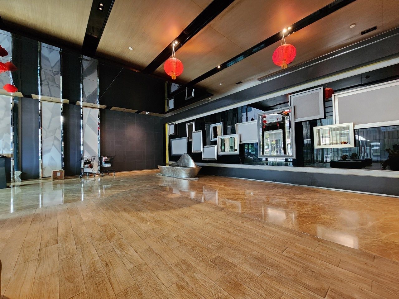 ประกาศฟรี! ซื้อ-ขาย-เช่า คอนโด บ้าน ทาวน์โฮม ที่ดิน และพื้นที่เชิงพาณิชย์ทั่วประเทศไทย ทุกทำเล ทุกงบประมาณ ไม่มีค่าใช้จ่าย ลงง่าย ขายไว เข้าถึงผู้ซื้อโดยตรง 5 208586pic4.jpg