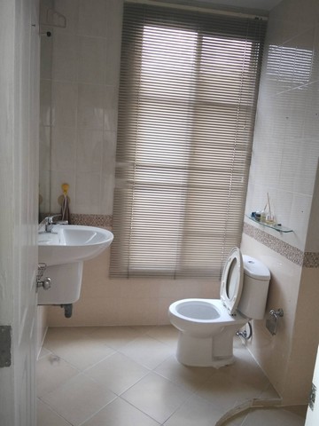 ประกาศฟรี! ซื้อ-ขาย-เช่า คอนโด บ้าน ทาวน์โฮม ที่ดิน และพื้นที่เชิงพาณิชย์ทั่วประเทศไทย ทุกทำเล ทุกงบประมาณ ไม่มีค่าใช้จ่าย ลงง่าย ขายไว เข้าถึงผู้ซื้อโดยตรง 5 495273pic4.jpg