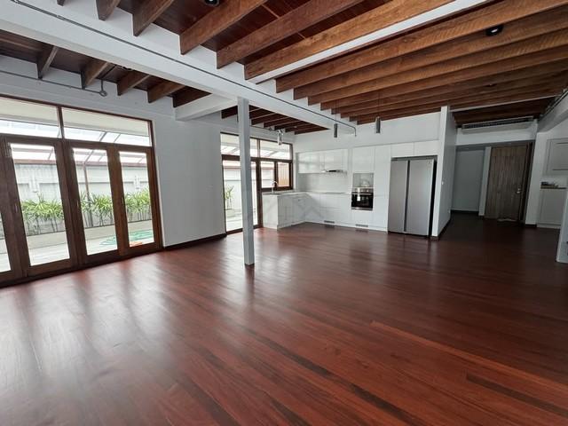 ประกาศฟรี! ซื้อ-ขาย-เช่า คอนโด บ้าน ทาวน์โฮม ที่ดิน และพื้นที่เชิงพาณิชย์ทั่วประเทศไทย ทุกทำเล ทุกงบประมาณ ไม่มีค่าใช้จ่าย ลงง่าย ขายไว เข้าถึงผู้ซื้อโดยตรง 3 494294pic2.jpg