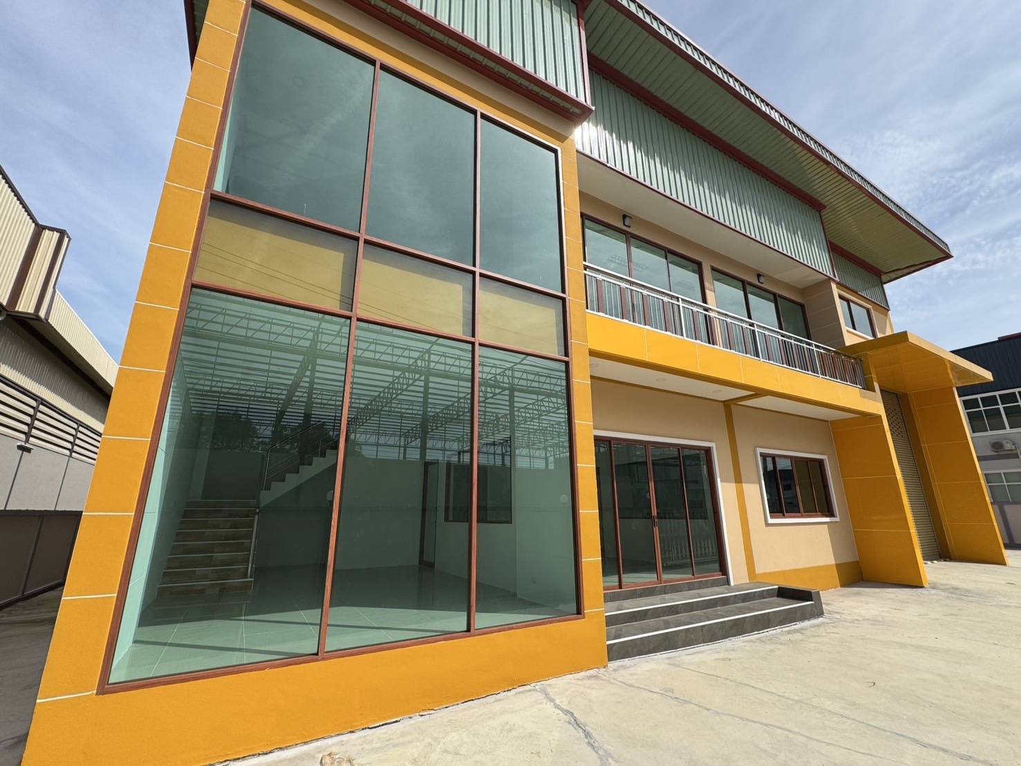 ประกาศฟรี! ซื้อ-ขาย-เช่า คอนโด บ้าน ทาวน์โฮม ที่ดิน และพื้นที่เชิงพาณิชย์ทั่วประเทศไทย ทุกทำเล ทุกงบประมาณ ไม่มีค่าใช้จ่าย ลงง่าย ขายไว เข้าถึงผู้ซื้อโดยตรง 2 495386pic1.jpg