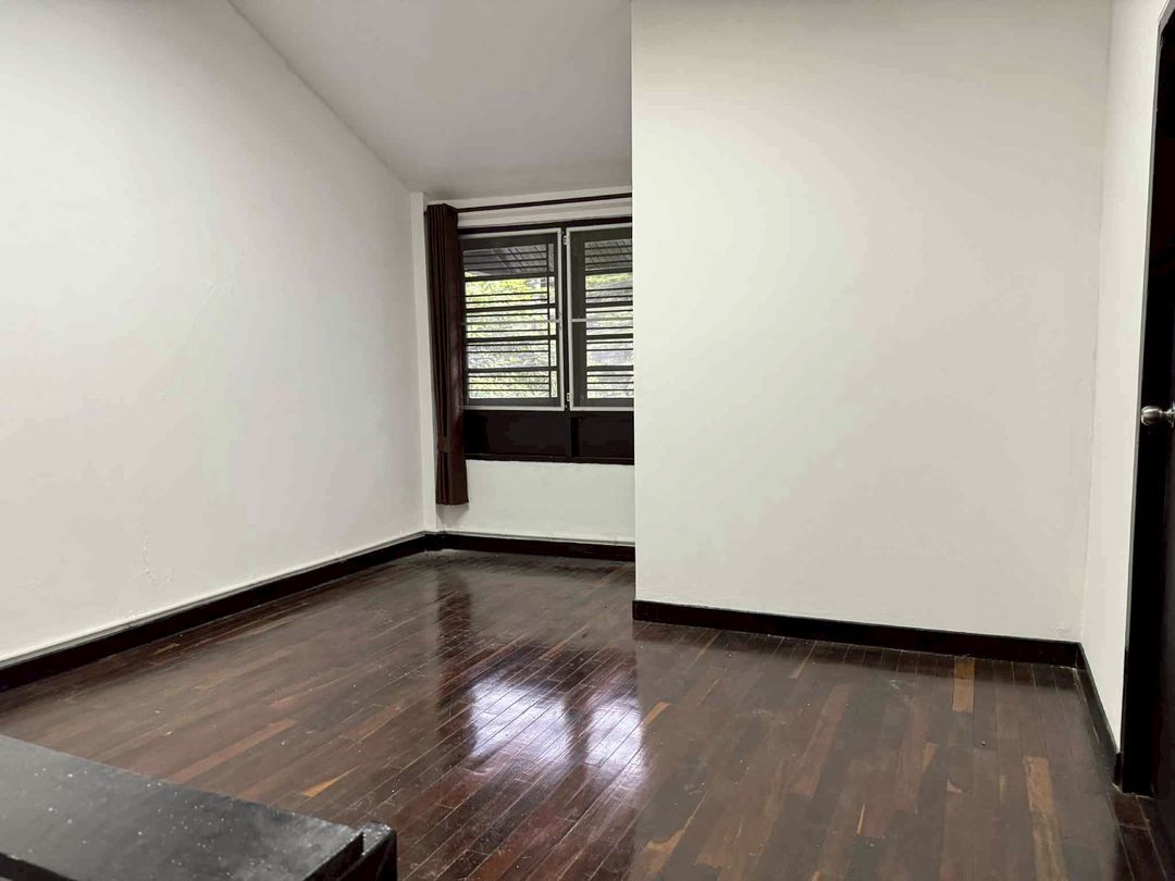 ประกาศฟรี! ซื้อ-ขาย-เช่า คอนโด บ้าน ทาวน์โฮม ที่ดิน และพื้นที่เชิงพาณิชย์ทั่วประเทศไทย ทุกทำเล ทุกงบประมาณ ไม่มีค่าใช้จ่าย ลงง่าย ขายไว เข้าถึงผู้ซื้อโดยตรง 4 209886pic3.jpg